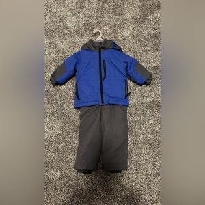 2t boys snowsuit!